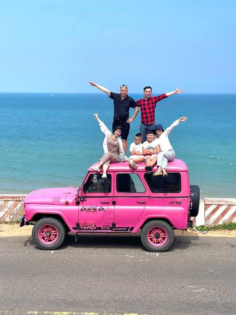 Thuê Xe Jeep Mũi Né Cho Gia Đình Có Trẻ Nhỏ, Người Lớn Tuổi – Lịch Trình Nhẹ Dễ Đi