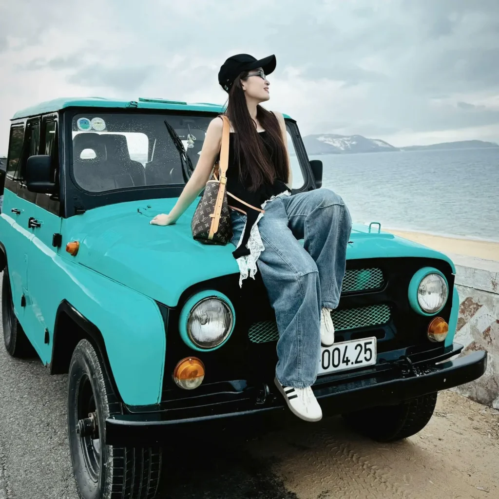 Xe jeep mũi né